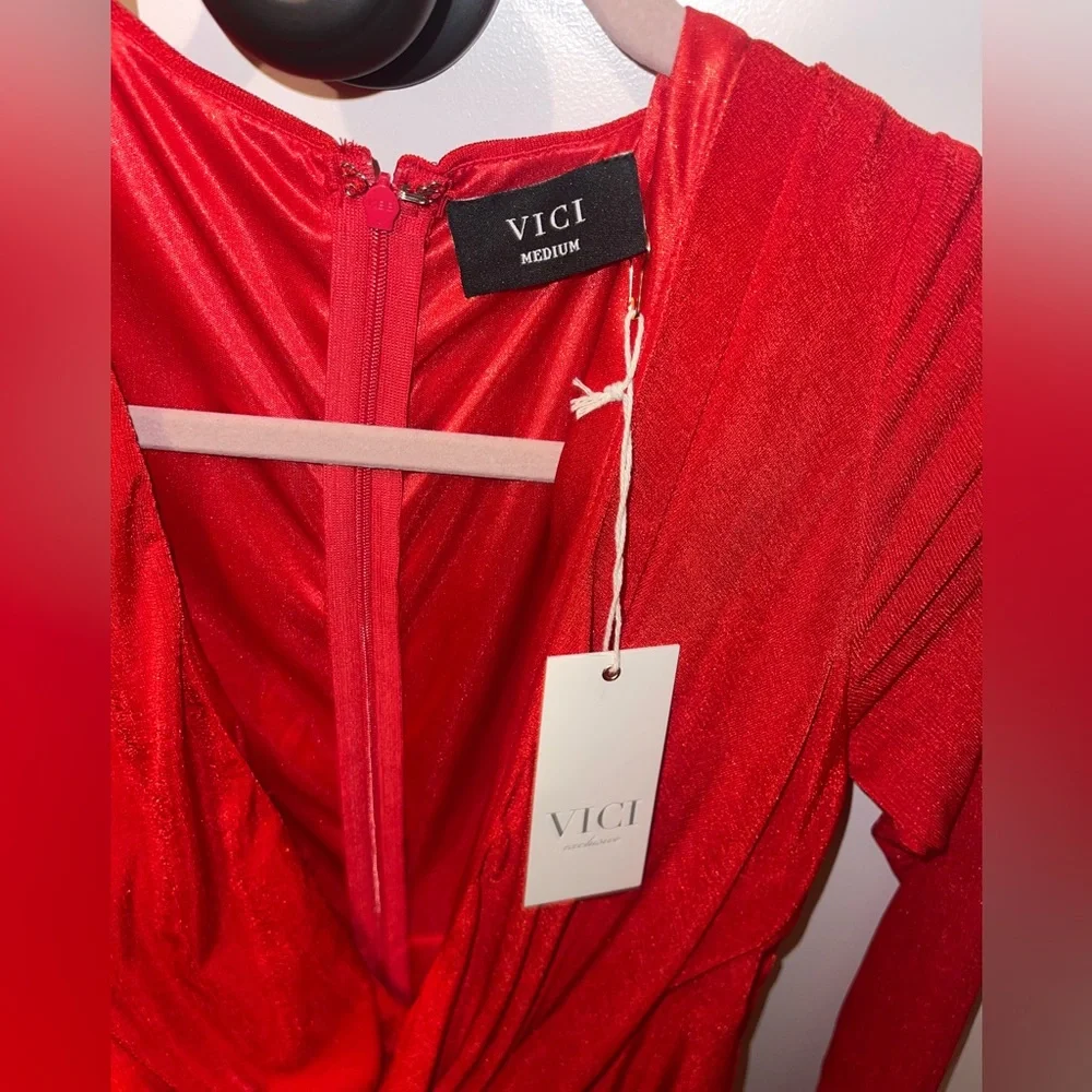 VICI red dress - Picture 3 of 4